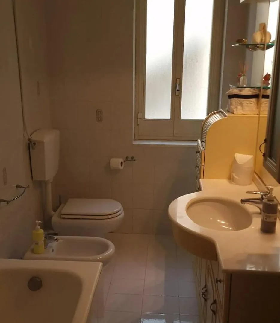 Spacious Apartment In Amalfi - 100 Sqm - Parking Included