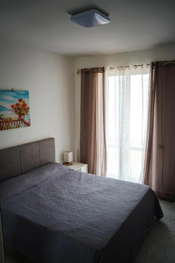 Spacious Apartment In Amalfi - 100 Sqm - Parking Included