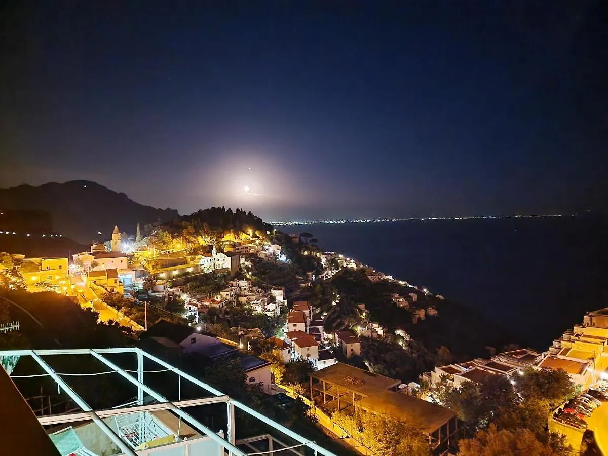 Spacious Apartment In Amalfi - 100 Sqm - Parking Included